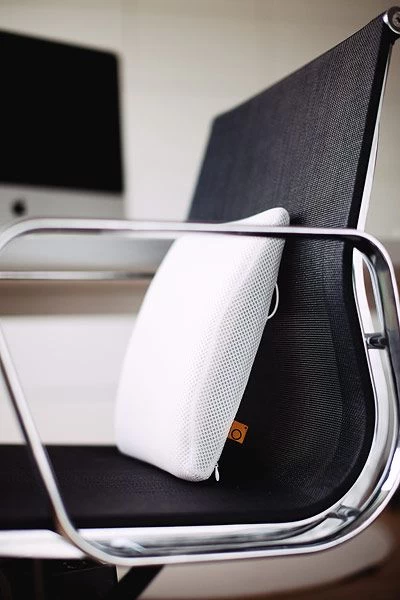 Sedežna ledvena opora LO – ergonomska blazina Zdrava-pisarna.si Sedežna ledvena opora LO - ergonomska blazina - slika 7