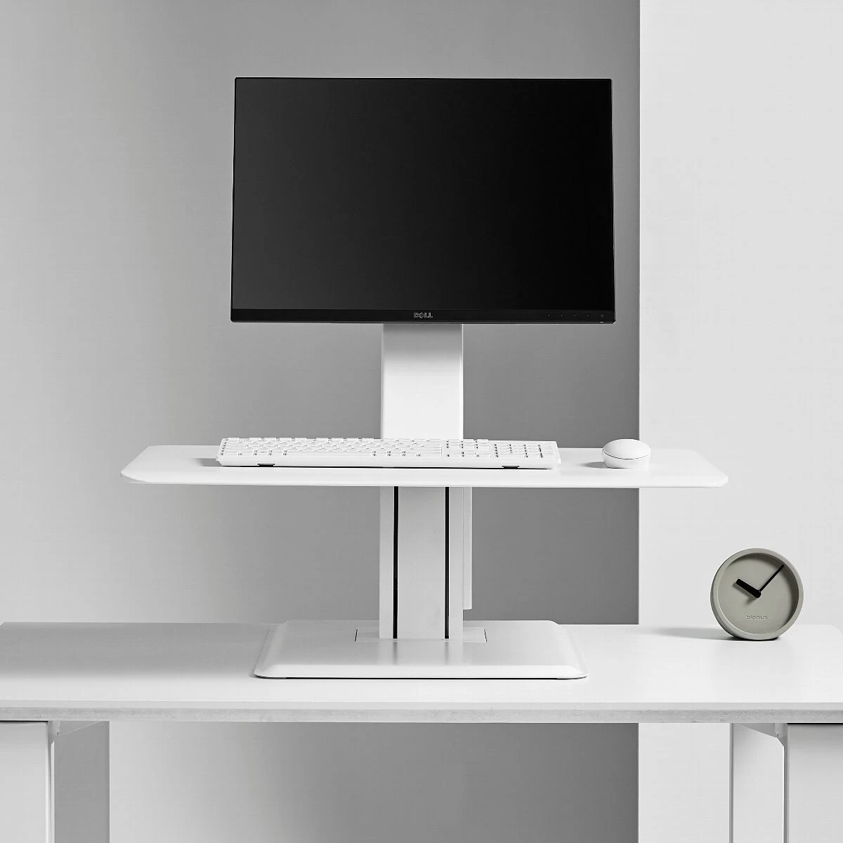 Dvižna delovna postaja Humanscale® QuickStand Eco Zdrava-pisarna.si Dvižna delovna postaja Humanscale® QuickStand Eco