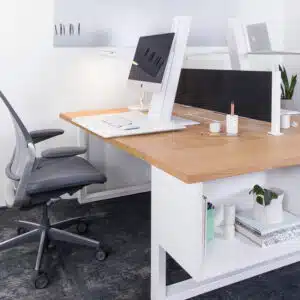 Dvižna delovna postaja Humanscale® QuickStand Eco Zdrava-pisarna.si