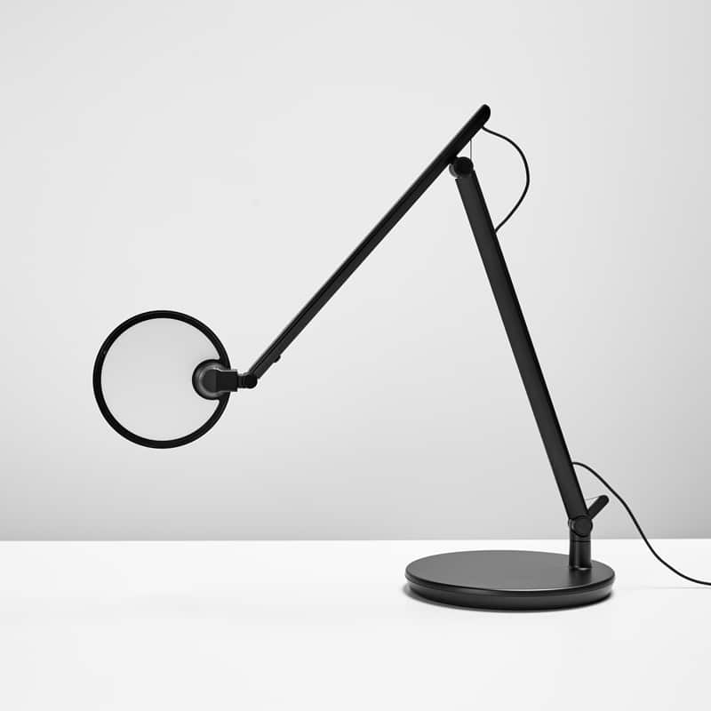 Namizna svetilka Humanscale® Nova task light Zdrava-pisarna.si Namizna svetilka Humanscale® Nova task light