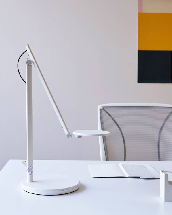 Namizna svetilka Humanscale® Nova task light Zdrava-pisarna.si Namizna svetilka Humanscale® Nova task light - slika 2