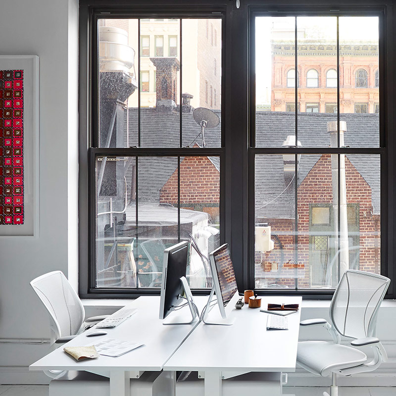 Ergonomski pisarniški stol Humanscale® World Zdrava-pisarna.si