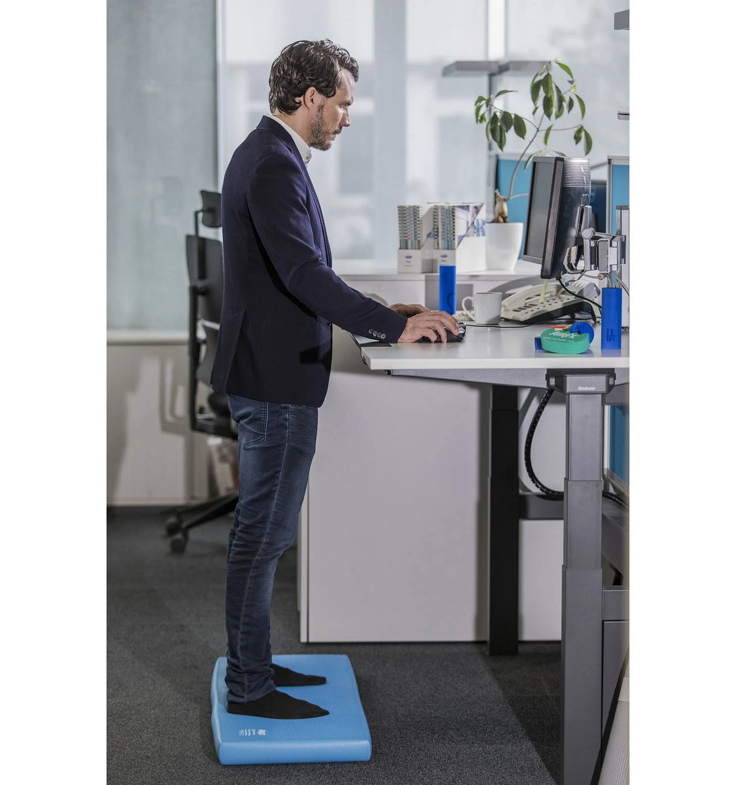 Ravnotežna blazina AIREX® Balance-pad Elite Zdrava-pisarna.si Ravnotežna blazina AIREX® Balance-pad Elite - slika 2