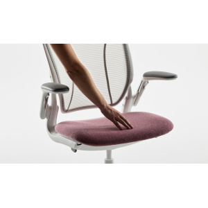 Ergonomski pisarniški stol Humanscale® World Zdrava-pisarna.si